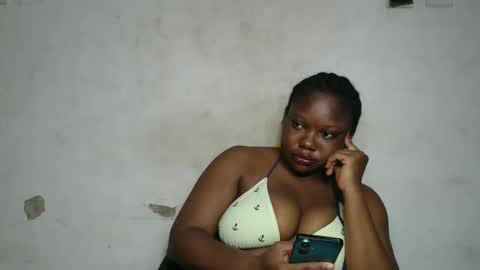 Snapshot of crazyslut17 chatting on September 2025 08:09:02 PM crazyslut17 online show from September 2025 08:09:02 PM