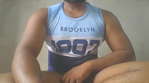 crazzy_booy online show from September 2025 04:06:01 AM