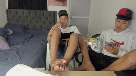 crazzy_master1 online show from May 2026 05:48:02 AM