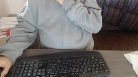 Creamormilk online show from September 2025 02:07:02 PM