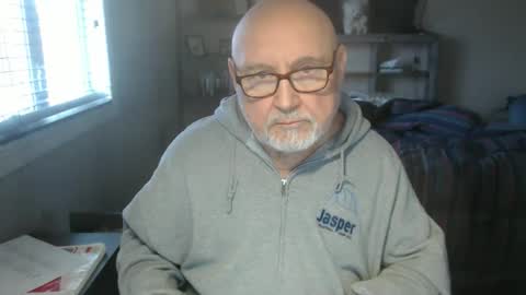 Creamormilk online show from January 2026 01:37:02 PM