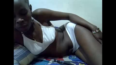 Snapshot of creamy_pussie chatting on May 2026 08:10:02 PM creamy_pussie online show from May 2026 08:10:02 PM