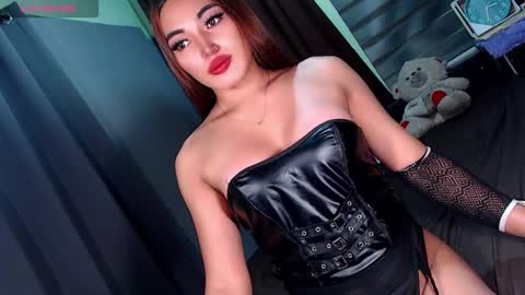 Snapshot of creamycum_celinexxx chatting on September 2025 07:35:02 AM Celine online show from September 2025 07:35:02 AM