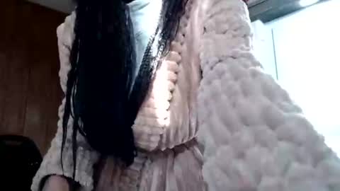 Snapshot of creamyexotica chatting on January 2025 02:47:02 PM CreamyExotica online show from January 2025 02:47:02 PM