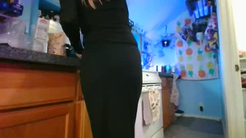 Bamby online show from February 2026 02:04:02 AM