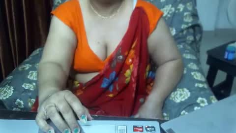 Snapshot of crezybhabihot chatting on February 2025 10:58:02 AM Sonika69 online show from February 2025 10:58:02 AM