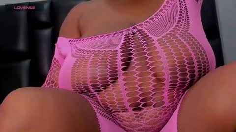 Snapshot of criistal_castro chatting on February 2026 11:42:01 AM criistal_castro online show from February 2026 11:42:01 AM