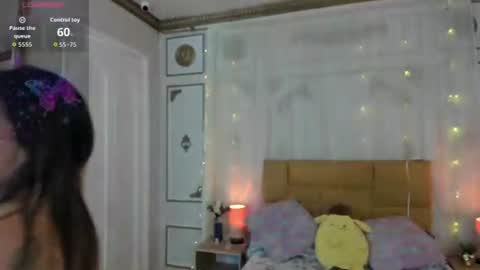 Snapshot of cris_milk chatting on July 2026 07:21:01 PM Cris Milk online show from July 2026 07:21:01 PM