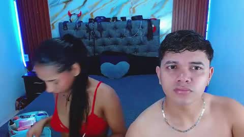 CRISANDMERY online show from February 2026 04:20:01 AM