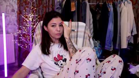 crissy_love online show from January 2026 01:41:02 AM