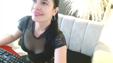 cristal1609 online show from October 2025 01:32:02 PM