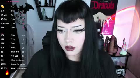 Snapshot of cristal_kosh chatting on September 2025 03:28:02 PM Cris online show from September 2025 03:28:02 PM