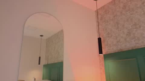 Cristal  online show from October 2025 01:12:01 PM