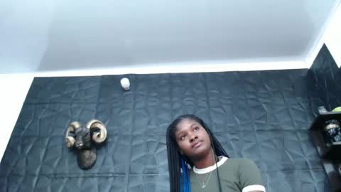 Hanna  online show from February 2025 04:59:01 AM