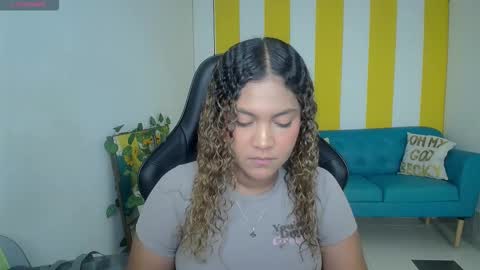 Cristal online show from November 2025 11:04:02 PM