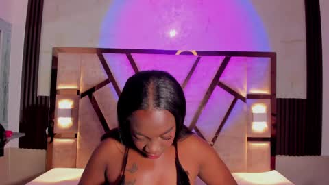 Snapshot of cristhinbrown chatting on May 2026 06:58:01 PM cristin online show from May 2026 06:58:01 PM