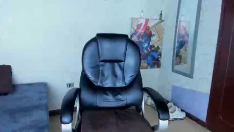 Snapshot of cristian_walker chatting on January 2025 08:26:02 PM cristian walker online show from January 2025 08:26:02 PM