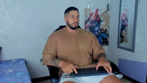 Snapshot of cristian_walker chatting on February 2025 12:05:02 PM cristian walker online show from February 2025 12:05:02 PM