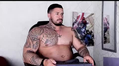 Snapshot of cristian_walker chatting on October 2025 01:20:01 PM cristian walker online show from October 2025 01:20:01 PM