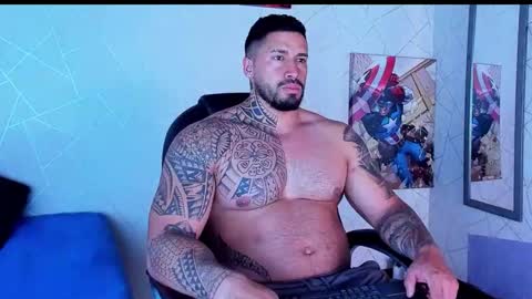 Snapshot of cristian_walker chatting on November 2025 11:54:01 AM cristian walker online show from November 2025 11:54:01 AM