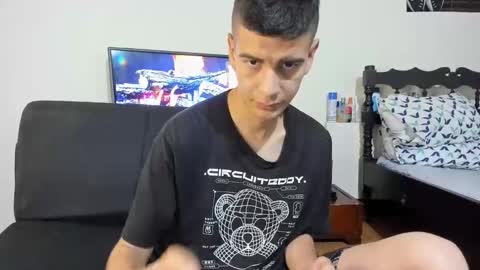 Snapshot of cristiand20 chatting on December 2024 03:38:02 AM Cristian online show from December 2024 03:38:02 AM