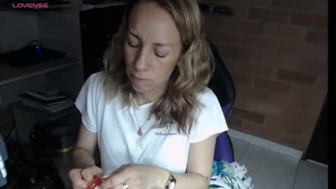 Snapshot of cristin_doll chatting on June 2026 05:07:01 PM cristina online show from June 2026 05:07:01 PM