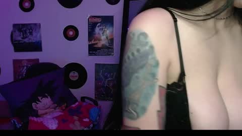 Christina online show from May 2026 11:24:02 PM