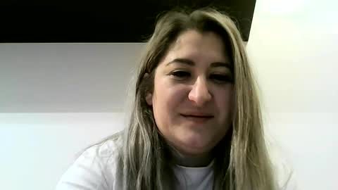 Snapshot of cristina20021991 chatting on January 2025 01:37:01 AM cristina20021991 online show from January 2025 01:37:01 AM