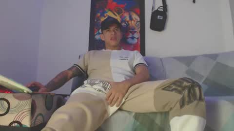Snapshot of cristofer_dick5511 chatting on December 2024 02:54:01 AM criistofer online show from December 2024 02:54:01 AM