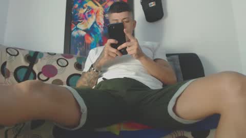 Snapshot of cristofer_dick5511 chatting on February 2025 04:36:02 AM criistofer online show from February 2025 04:36:02 AM