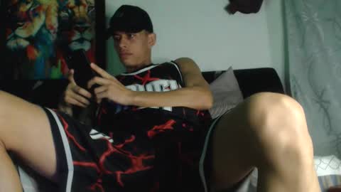 Snapshot of cristofer_dick5511 chatting on October 2025 08:35:01 AM criistofer online show from October 2025 08:35:01 AM