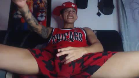 criistofer online show from November 2025 09:52:02 PM