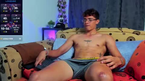 Cristofer online show from November 2025 03:18:02 AM