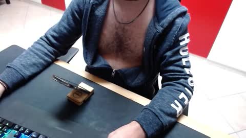 crocken_bisc online show from January 2026 02:30:02 PM