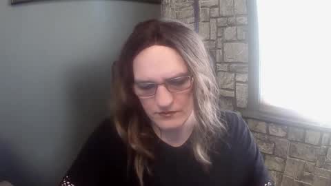 crossdresser krystal online show from December 2024 06:52:02 PM