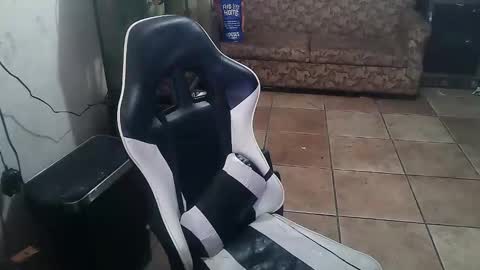 crossdressernola504 online show from January 2025 01:00:02 PM