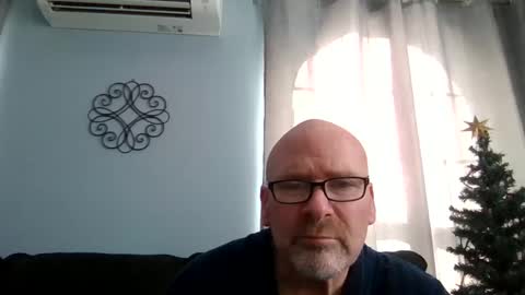 Snapshot of cruising_guy chatting on January 2025 06:43:01 PM fun guy online show from January 2025 06:43:01 PM