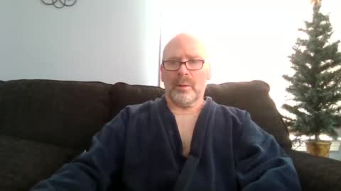 Snapshot of cruising_guy chatting on February 2025 07:42:02 PM fun guy online show from February 2025 07:42:02 PM