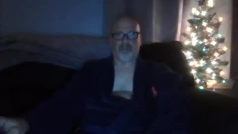 Snapshot of cruising_guy chatting on September 2025 04:39:02 AM fun guy online show from September 2025 04:39:02 AM