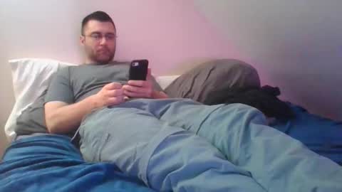 Snapshot of crush380 chatting on April 2026 05:52:01 PM Crush380 online show from April 2026 05:52:01 PM