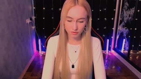 Snapshot of crybambi chatting on March 2026 07:25:02 AM crybambi online show from March 2026 07:25:02 AM