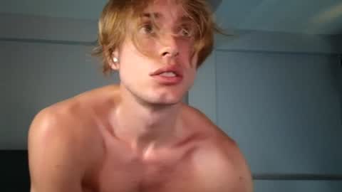 Lin inst lingoodyy online show from February 2025 03:22:01 AM