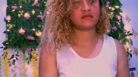 Snapshot of crysrus chatting on December 2024 06:43:01 PM crysrus online show from December 2024 06:43:01 PM