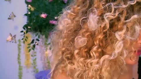 Snapshot of crysrus chatting on February 2025 01:58:02 AM crysrus online show from February 2025 01:58:02 AM