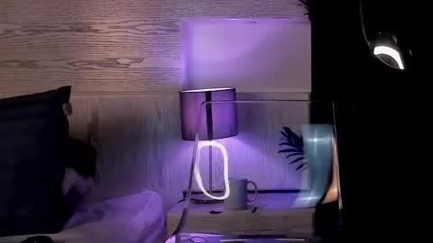 CRISTAL online show from March 2026 12:11:01 PM