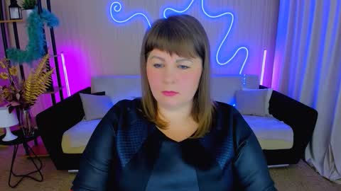 Anna online show from September 2025 06:46:02 PM