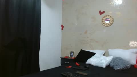 Crystal Blaze online show from March 2025 12:00:02 AM