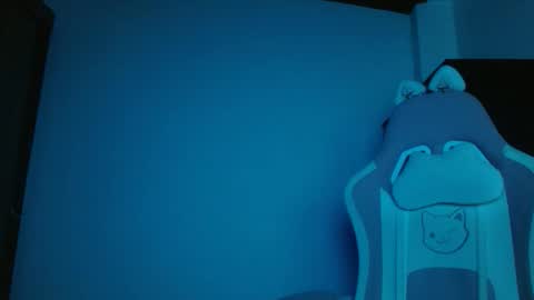 Crystal Blaze online show from September 2025 11:01:01 AM