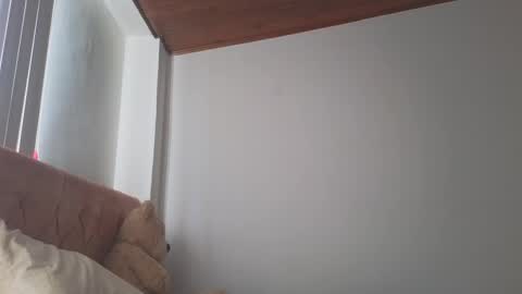 Crystal Blaze online show from October 2025 12:14:01 PM