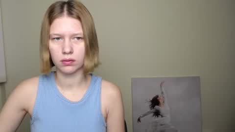 Stella online show from December 2024 06:54:01 AM